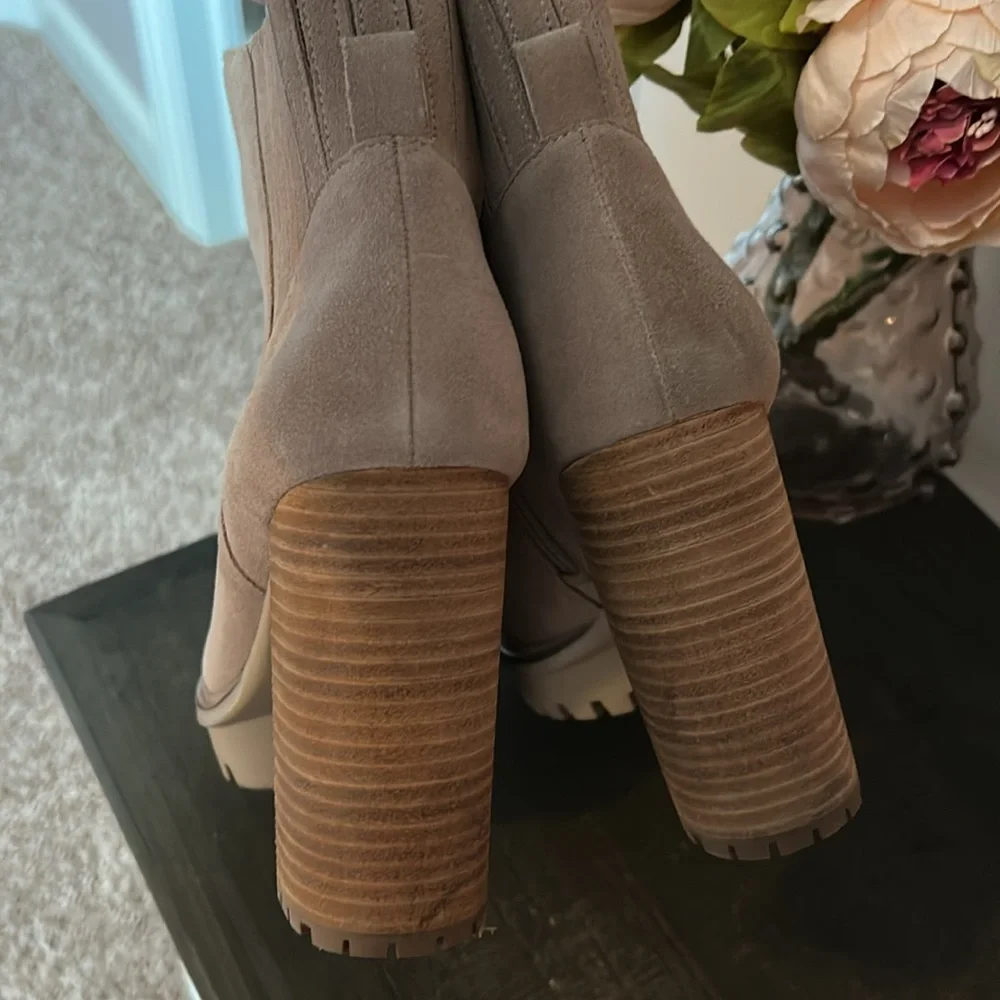 Vince Camuto Boots(size 10)